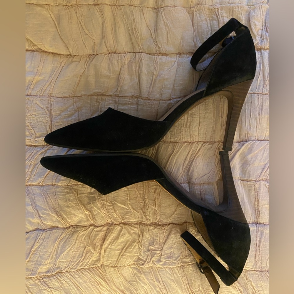 Lucky Brand Black Suede Heels